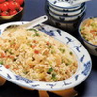 Recept van Gebakken rijst Yang zhou op Receptenenzo
